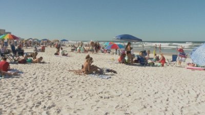 2nd Wave of Outbreaks Possible as Americans Show ‘Quarantine Fatigue'