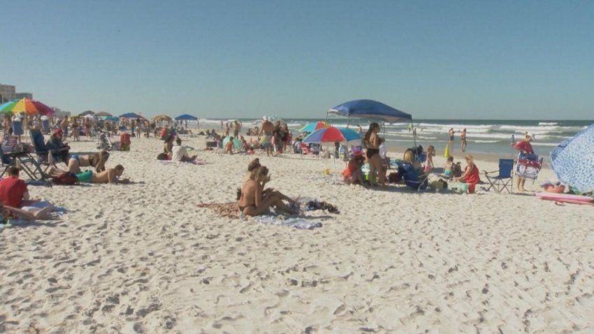 2nd Wave of Outbreaks Possible as Americans Show ‘Quarantine Fatigue'