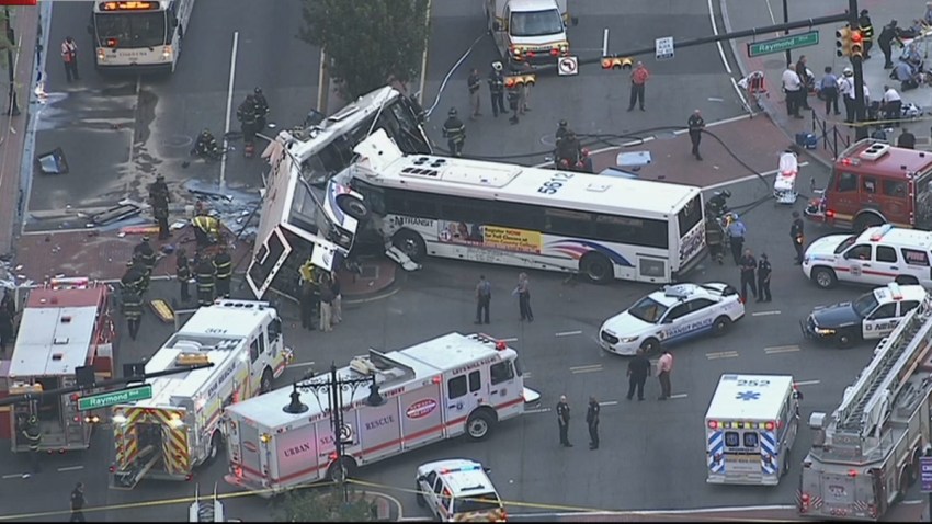 New Video Shows Deadly Nj Transit Bus Collision Nbc Connecticut 1503