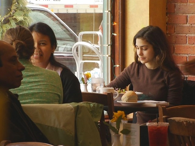 NHDININg00000001_640x480.jpg