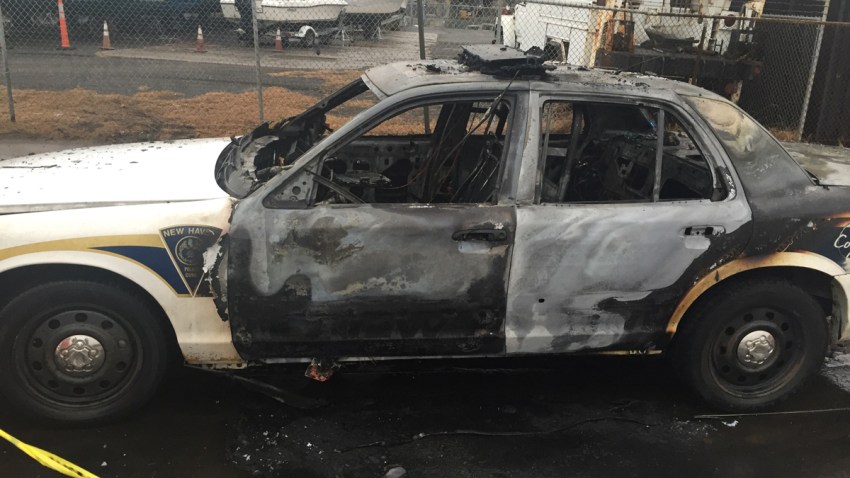 New-Haven-cruiser-fire-Kimberly-Ave