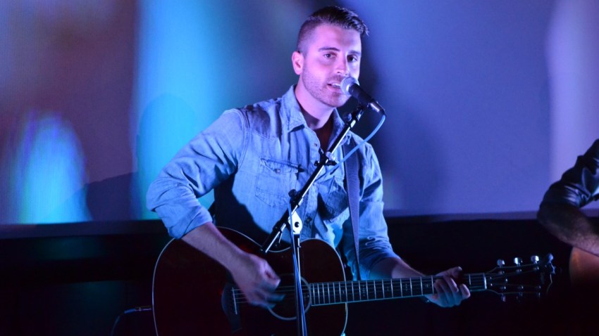 Nick Fradiani DD 6 1200