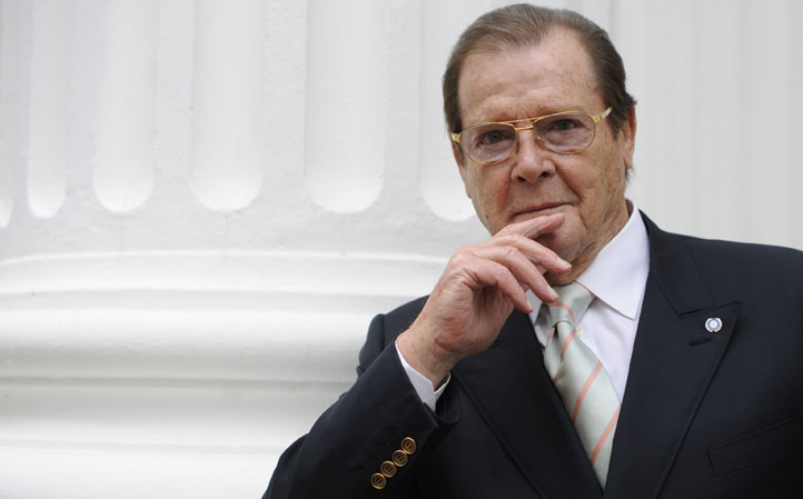 DEU Roger Moore Interview