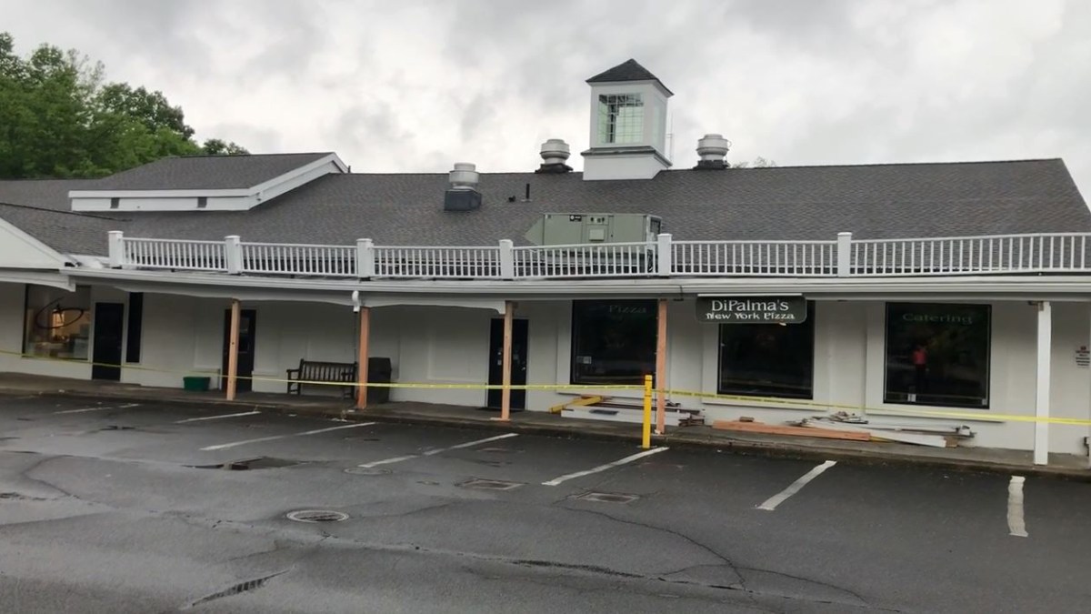 Car Crash Damages Southbury Restaurant NBC Connecticut
