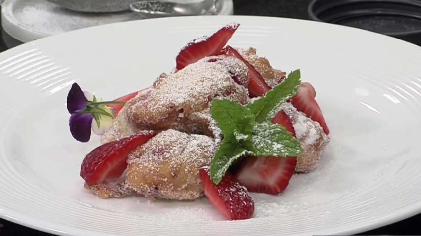 STRAWBERRY FRITTERS