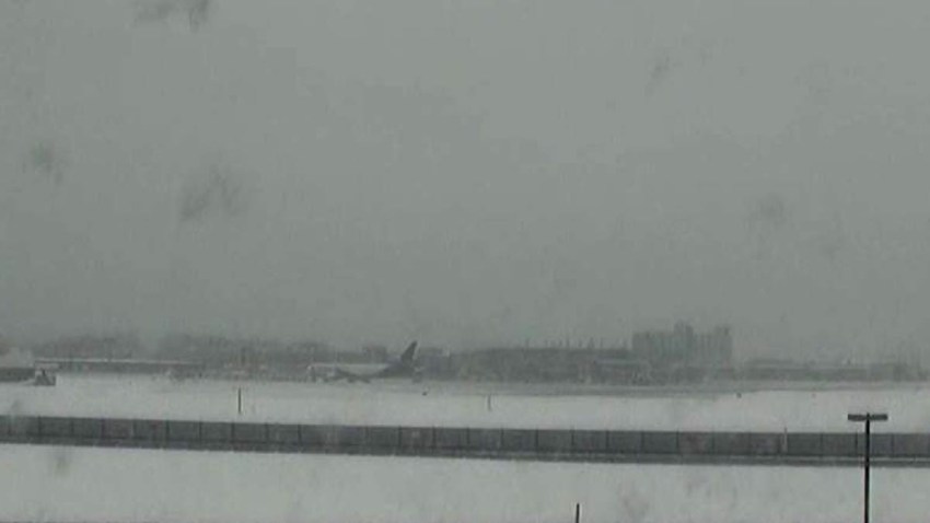 Snow at Bradley Airport