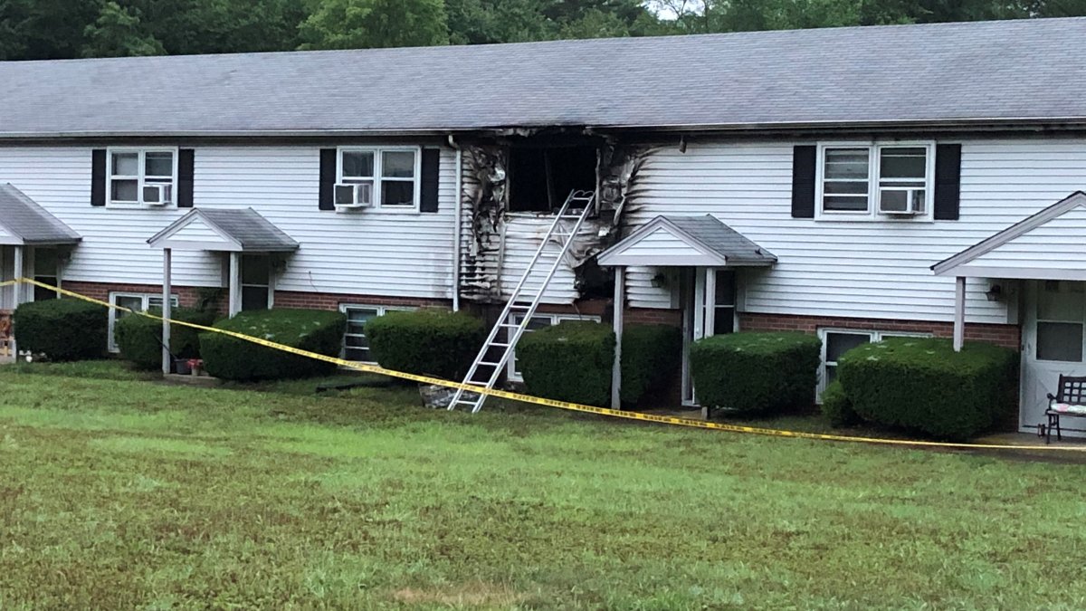 1 Dead, Multiple Families Displaced After Apartment Fire in Somers