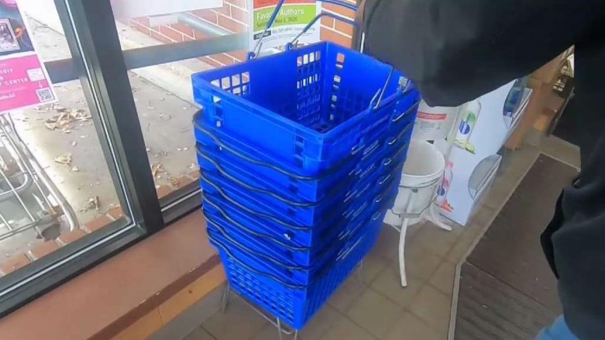 Stores Losing Baskets After Plastic Bag Ban NBC Connecticut
