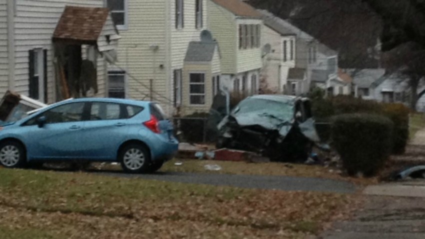 Tower Avenue Hartford crash 1200