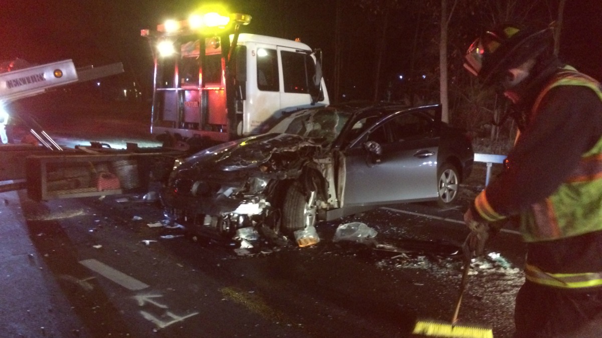 3 Seriously Hurt, 3 Others Injured in Crash on Merritt Parkway in Westport NBC Connecticut