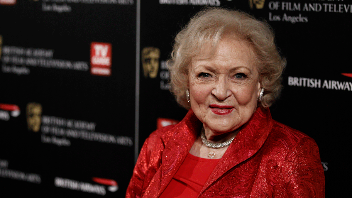 Beloved 'Golden Girl' Betty White Dies at Age 99 – NBC Connecticut - Vimarsana News