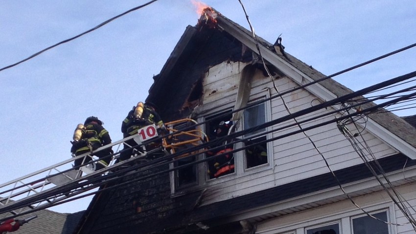 bridgeport 3 family fire