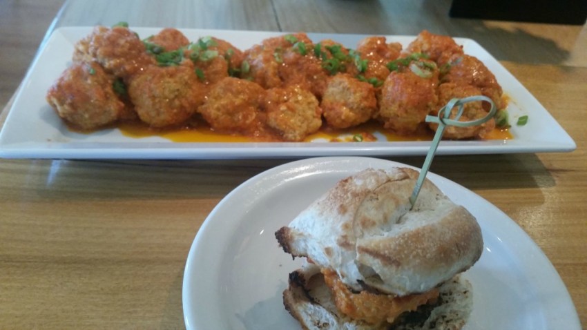 buffalo chicken meatballs_1200