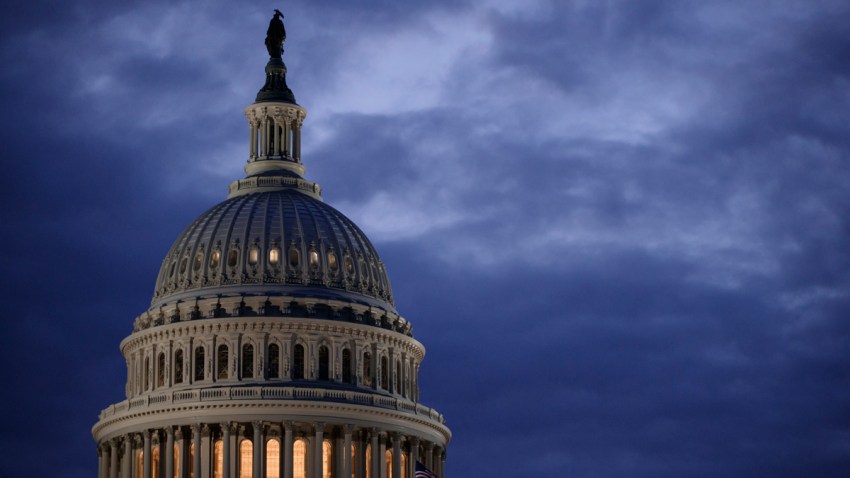 capitolAP_18145805469073