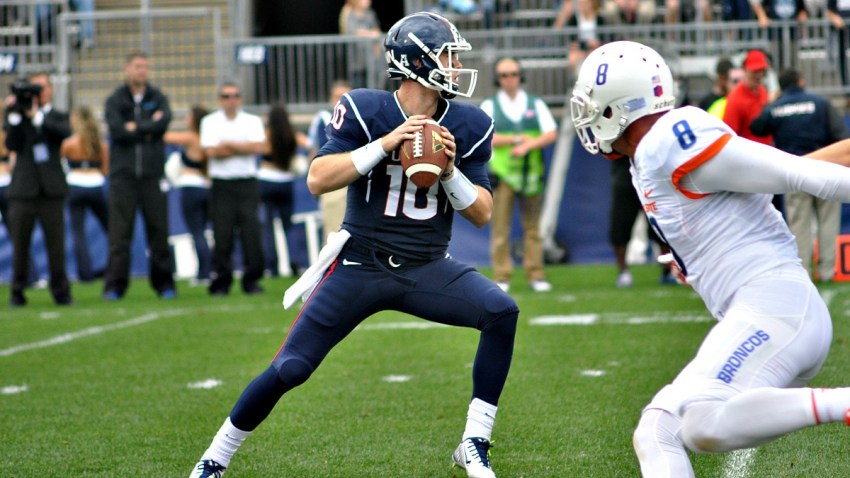 chandler whitmer uconn dropback