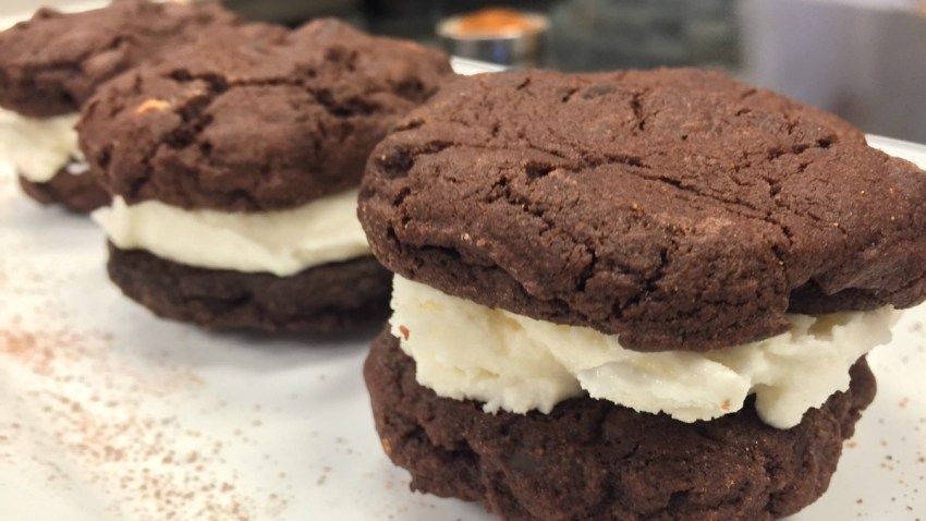 chocolate chip cookies with cayenne pepper 1200