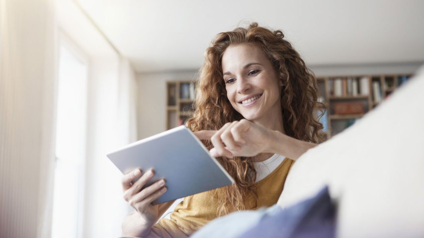 comcast-ipad-woman-hero