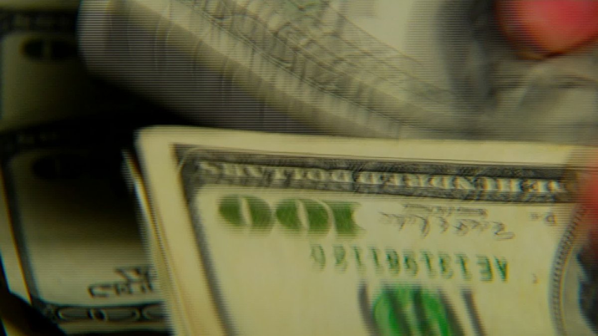 Police, FBI Investigating Theft of $375K From Town of Seymour - Vimarsana News