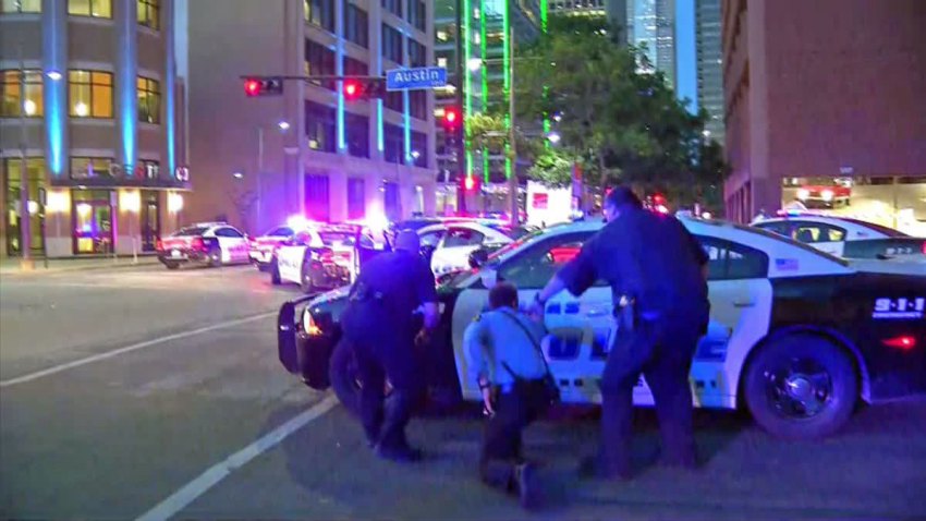 dallas-police-cover