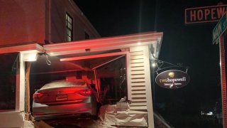 Car crashes into Two Hopewell restaurant in Glastonbury