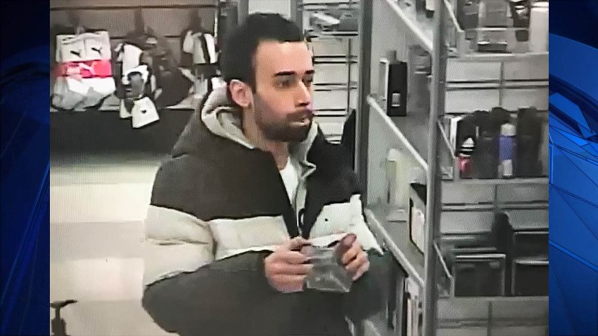 hamden tj maxx shoplifter mug 041519