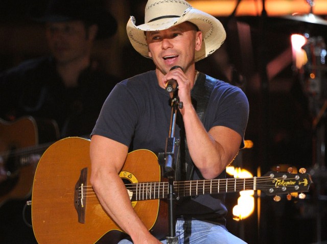 kenny chesney-640