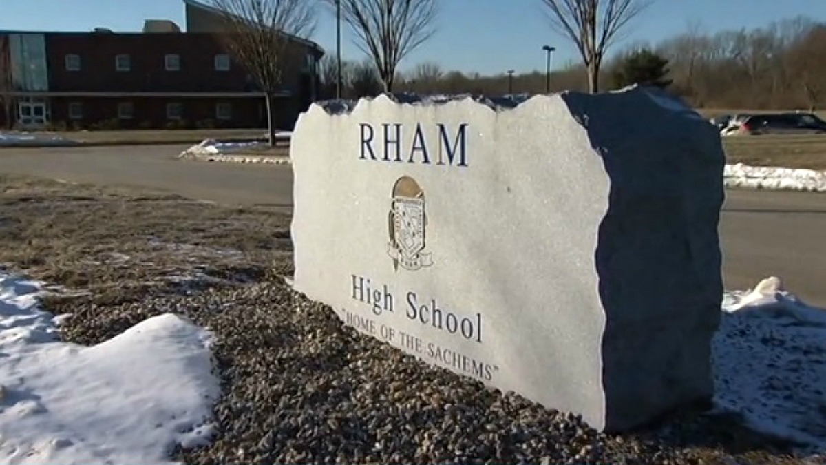 Teen Arrested in Connection to Noose Found at RHAM High School in Hebron NBC Connecticut