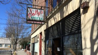 Sally's Apizza