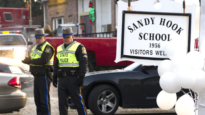 sandy-hook-shooting-memorial-1151
