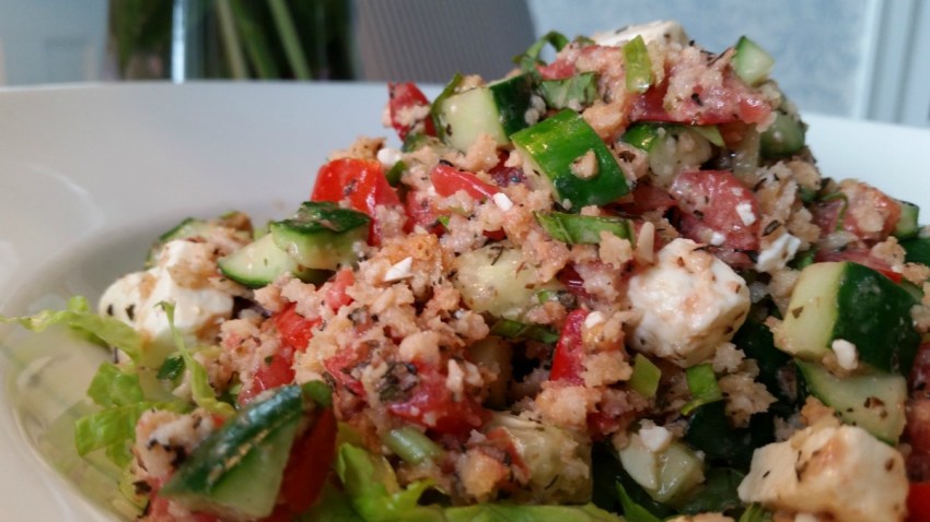 simplest panzanella
