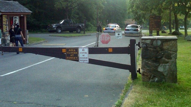 Swimming at 3 CT Parks Off Limits Due to Water Quality Issues – NBC Connecticut - Vimarsana News