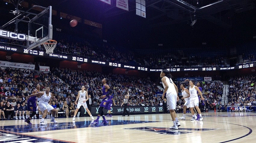 uconn ecu_aac tournament