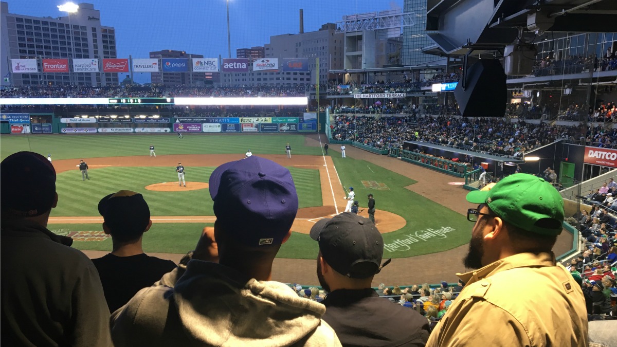 Tim Tebow draws large crowds at Dunkin' Donuts Park