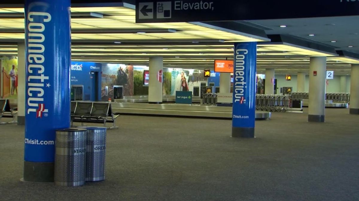 airside-tunnel-between-tom-bradley-international-terminal-and-t4-now