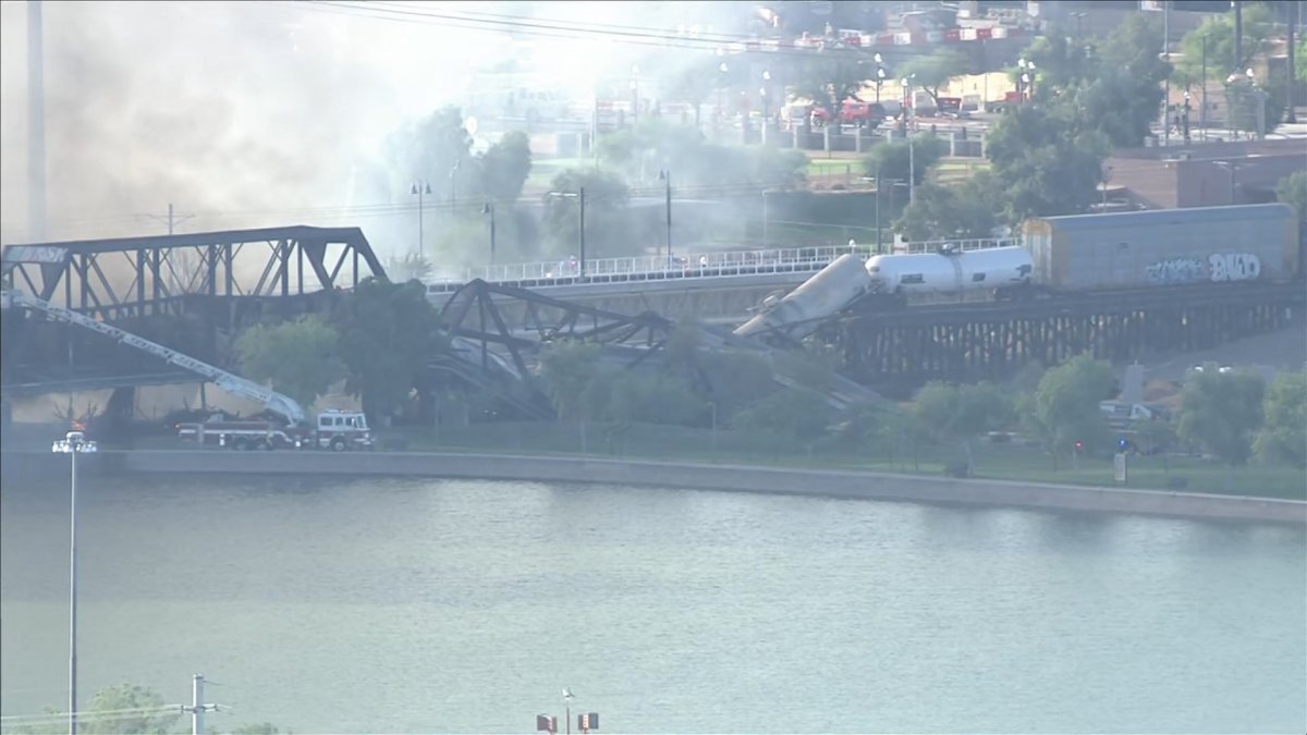 Train Derails on Arizona Bridge That Collapses, Catches Fire NBC