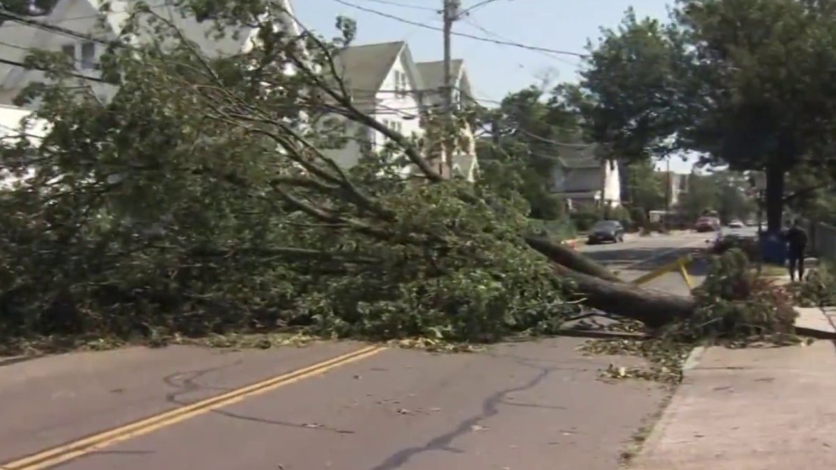 United Illuminating Working to Restore Power to Thousands – NBC Connecticut