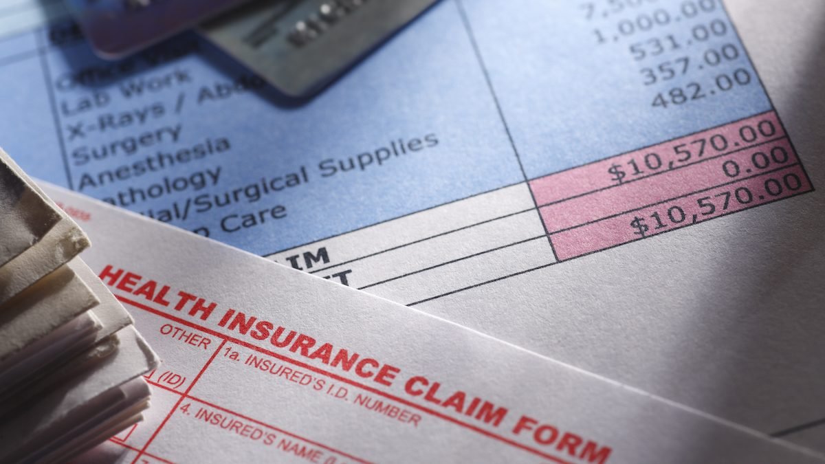Doctors, patients try to shame insurers online to reverse prior authorization denials – NBC Connecticut - Vimarsana News