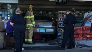 car inside seven eleven in south windsor