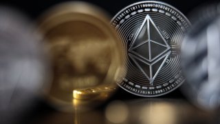 Ether, XRP and Other ‘Altcoins’ Rally as Bitcoin Heads for All-Time High