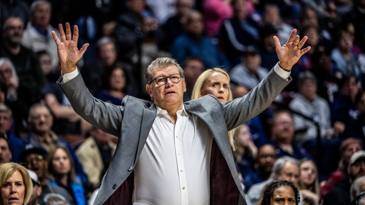 UConn Women's Basketball Coach Geno Auriemma Will Not Coach Tuesday's Game  – NBC Connecticut
