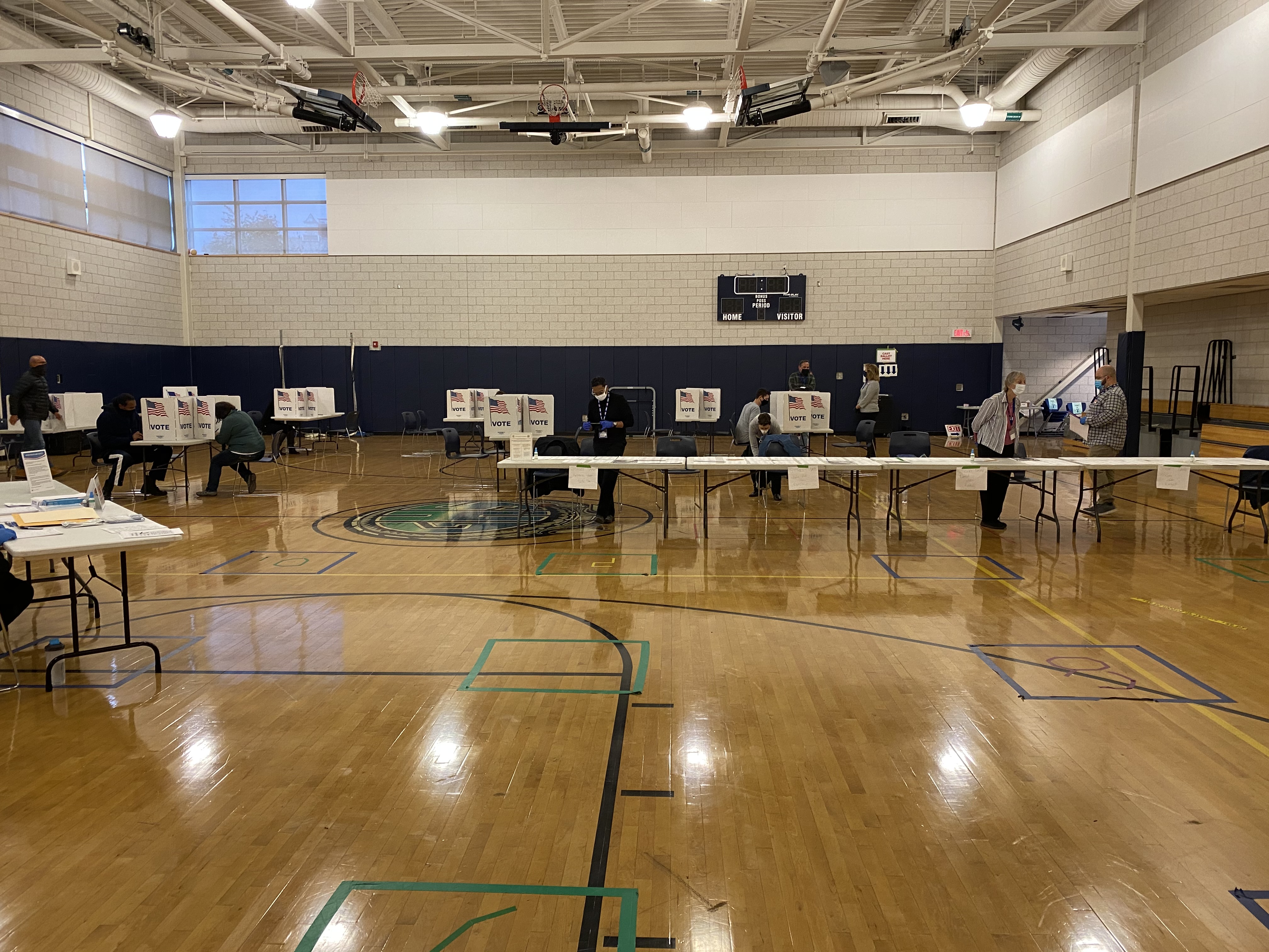 PHOTOS Scenes From Polling Places Around Connecticut On Election Day