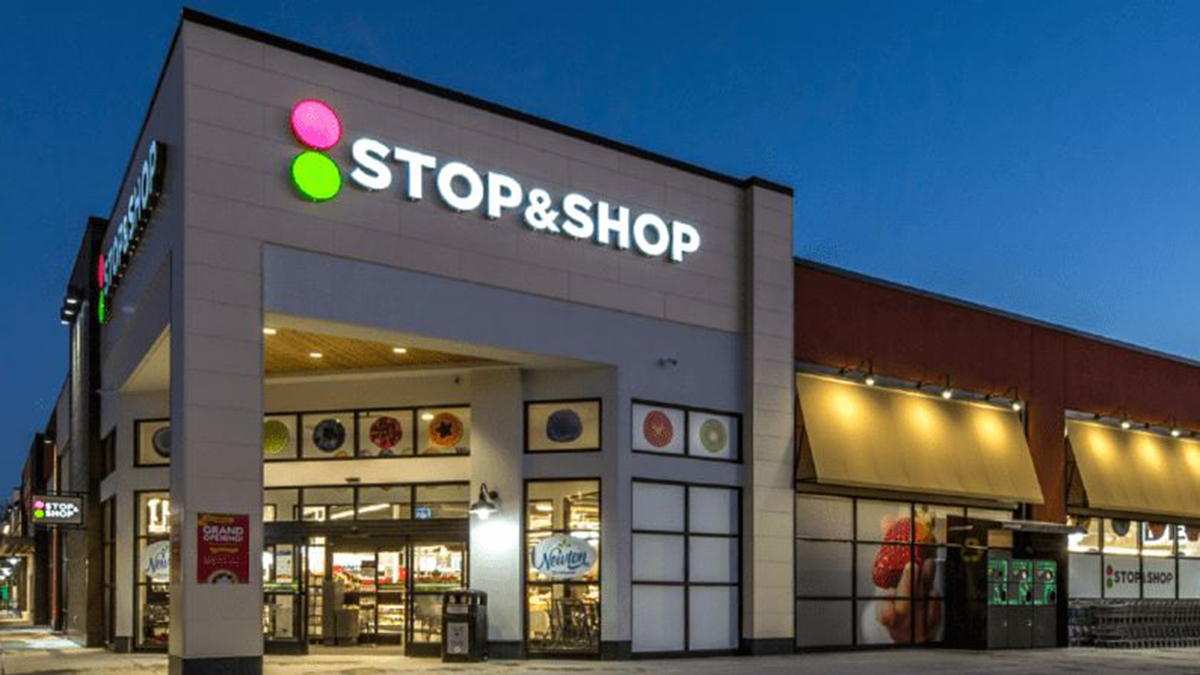 Stop & Shop using grocery store kiosks to make digital-only deals available to more customers