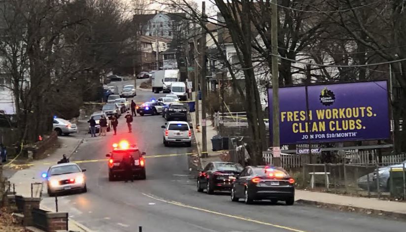 Waterbury Police Officer Shot During Call 4 Suspects In Custody Nbc Connecticut 1257