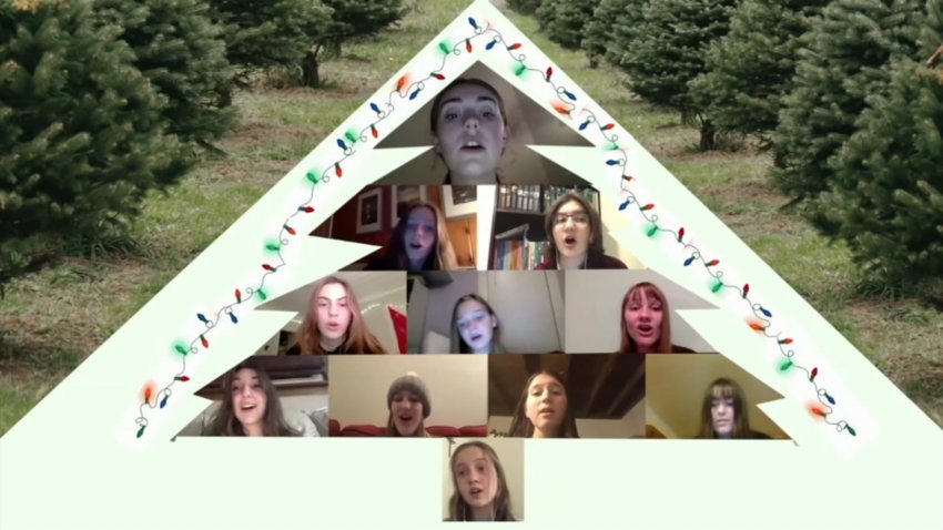 The United Girls' Choir from New Haven Performs O Christmas Tree