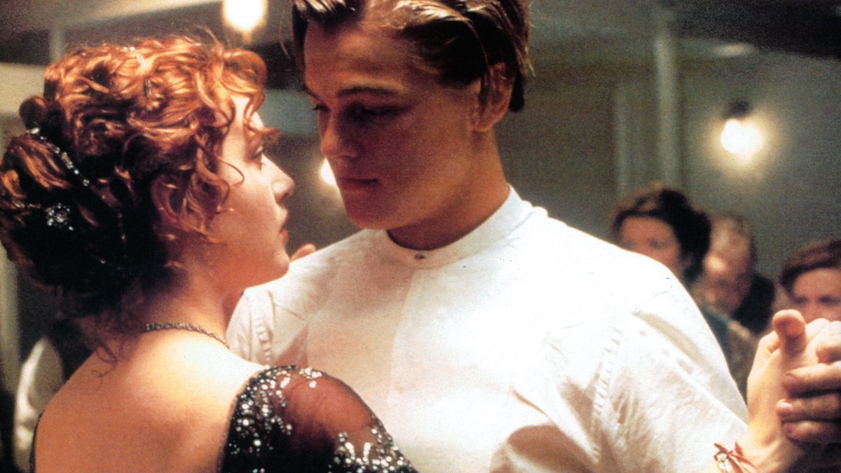 James Cameron Settles 'Door Theory' Debate Over Controversial 'Titanic' Ending – NBC Connecticut - Vimarsana News