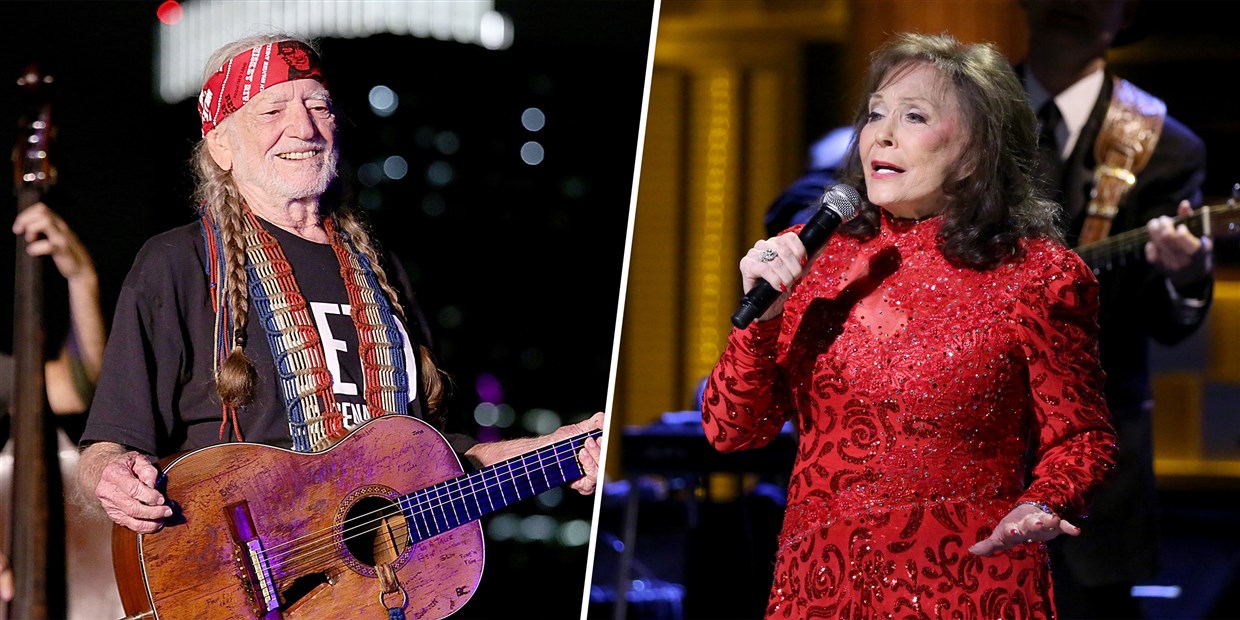 Country Music Legends Willie Nelson and Loretta Lynn Receive COVID-19  Vaccine – NBC Connecticut
