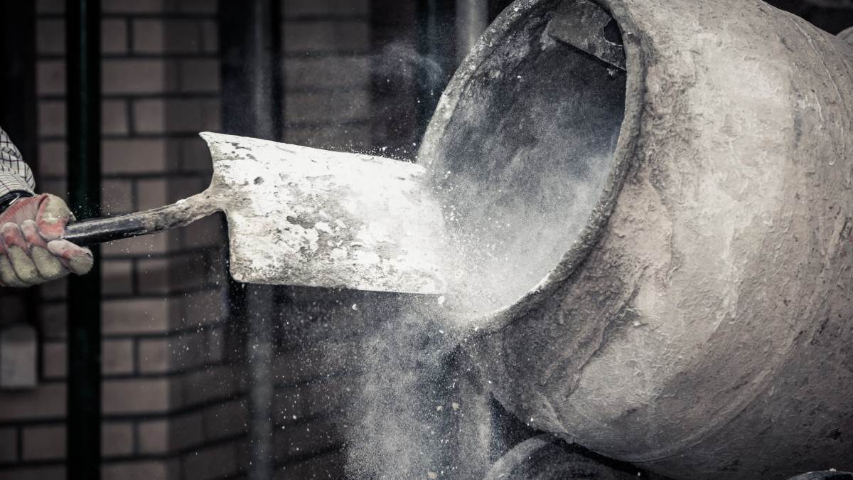 Cement Giants Turn to Green Hydrogen and Carbon Capture in Efforts to Curb Emissions - Vimarsana News