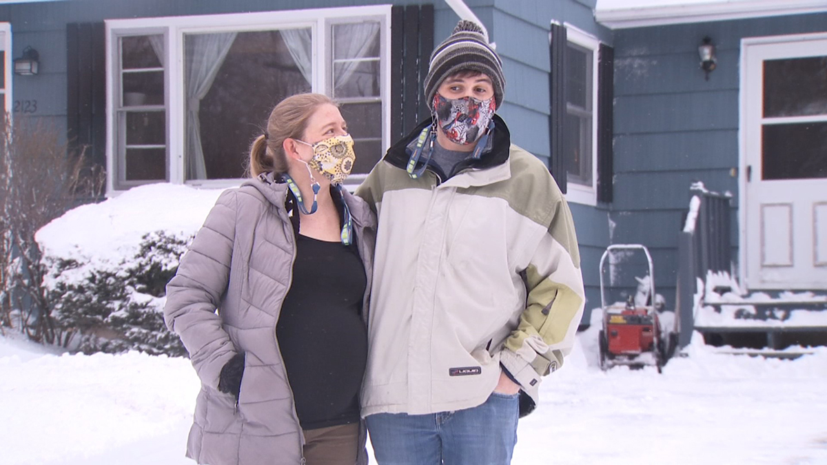 Expectant Cheshire Mom Depends on Neighbor with Plow - Vimarsana News