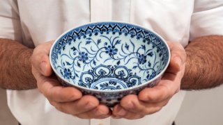 Chinese Bowl Yard Sale