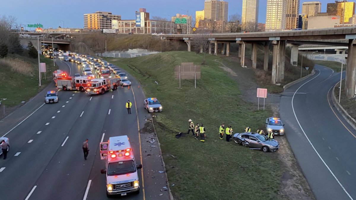 Interstate 84 in Hartford Reopens After Multi-Car Crash – NBC Connecticut